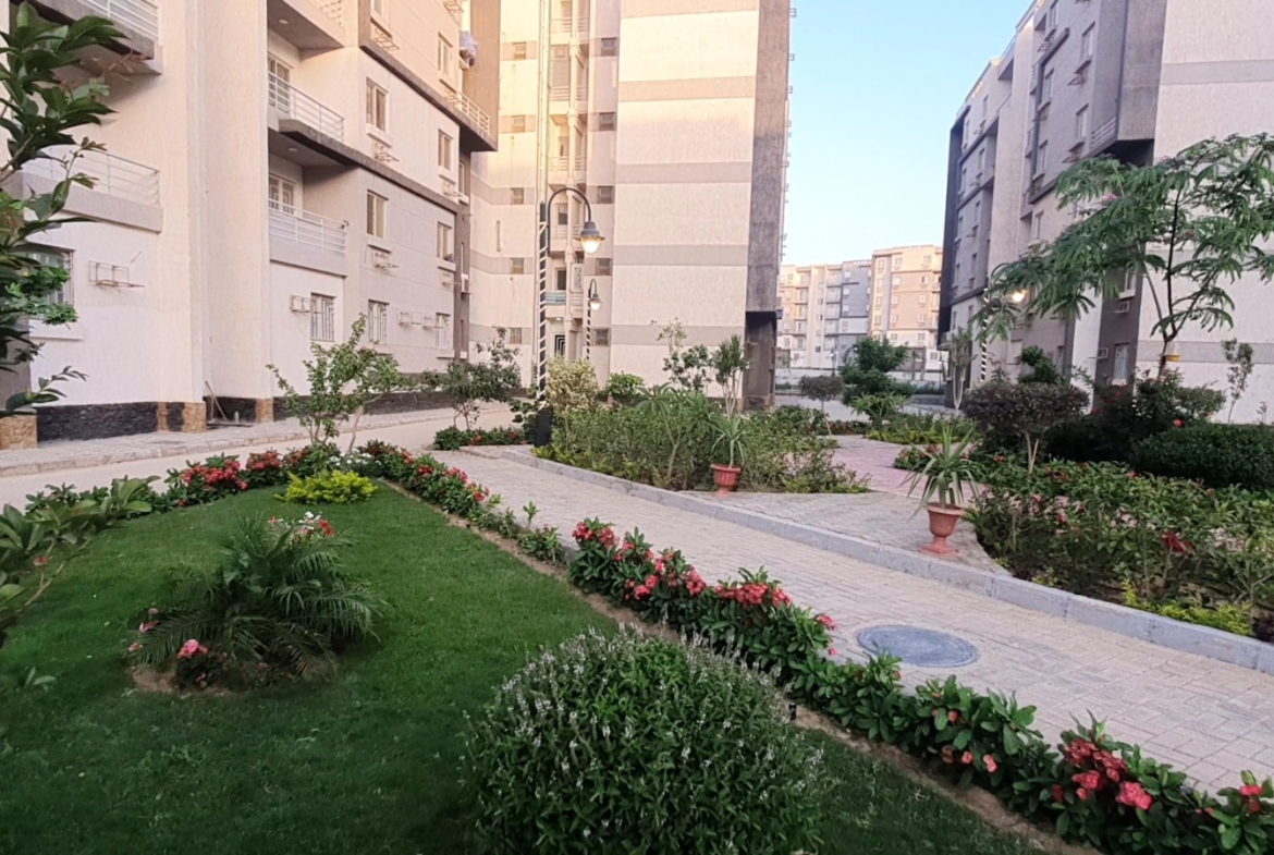 شقق سكنية بفيو مفتوح للبيع في سكن مصر