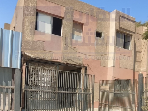 مصنع للبيع في المنطقة الصناعية أكتوبر