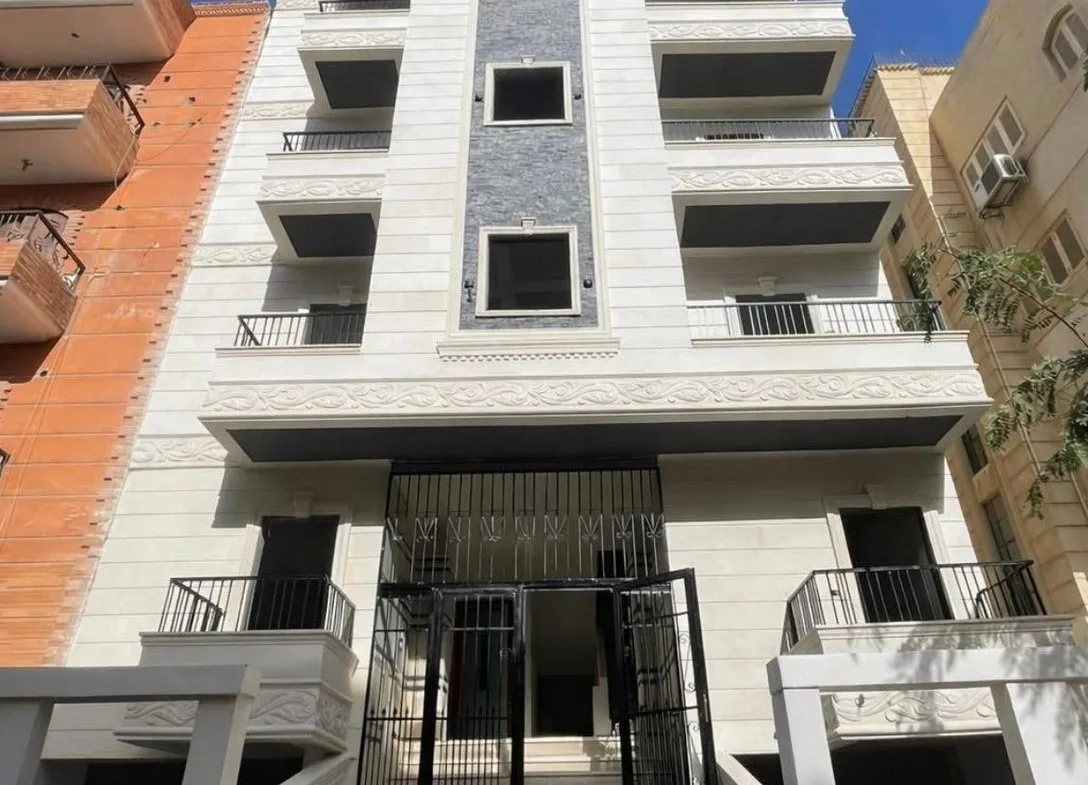 شقق للبيع بجوار جامعة MSA