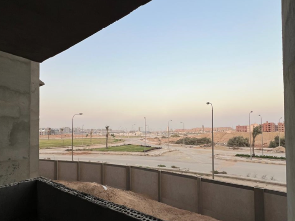 شقة للبيع حدائق اكتوبر فيو الاهرامات