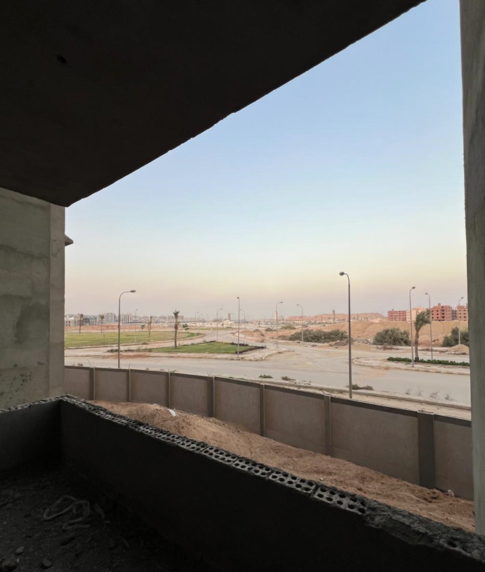 شقة للبيع حدائق اكتوبر فيو الاهرامات شقة للبيع حدائق اكتوبر فيو الاهرامات