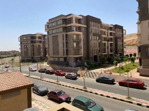 شقة للبيع في دار مصر