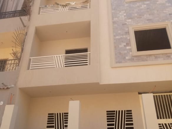 عمارة للبيع في التوسعات الشمالية